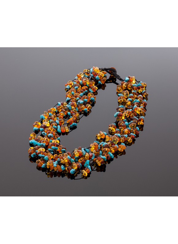 Luxurious amber necklace with turquoise