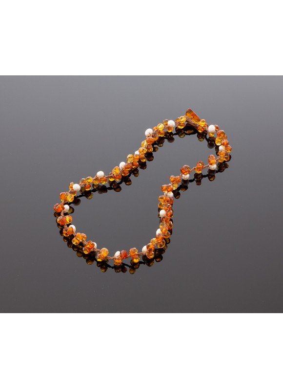 Faceted cognac amber necklace with pearls