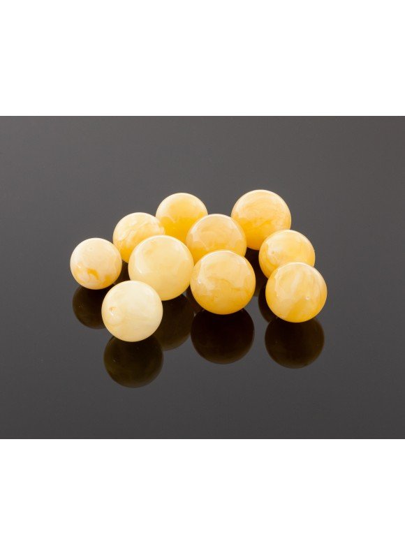 Round royal yellow amber beads